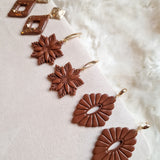 Oorbellen Gingerbread Brown Poinsettia